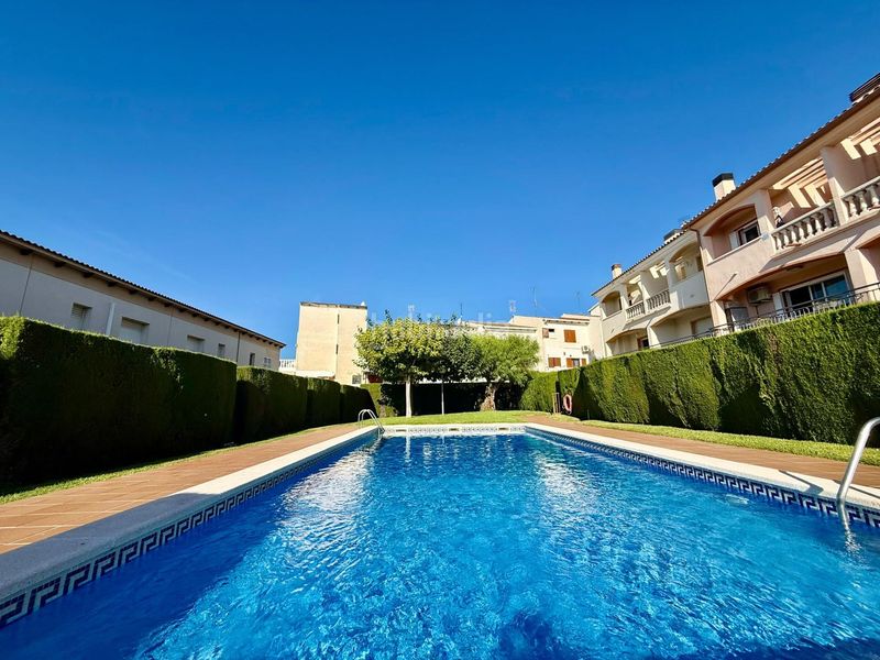 Foto c10b2be8-f528-4e48-93c2-aa54ca5d7fe9. Casa adossada amb calefacció aparcament a Calafell poble Calafell