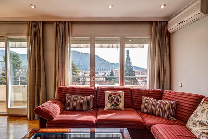 Foto 89b386a4-f555-4779-8ad6-56b806d7295e. Dúplex espectacular duplex al passeig en Capellades