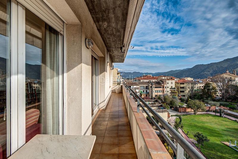 Foto 97c4f380-431c-499e-9945-5cacde423766. Dúplex espectacular duplex al passeig en Capellades