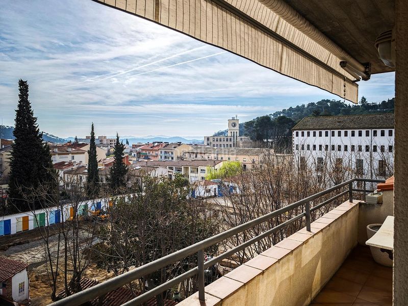 Foto 9e712091-65a1-4a2e-91cb-23975e59bc31. Dúplex espectacular duplex al passeig en Capellades