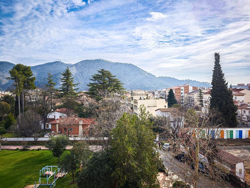 Foto c1afba83-94e1-4696-a3a5-4e2a72f46405. Dúplex espectacular duplex al passeig en Capellades