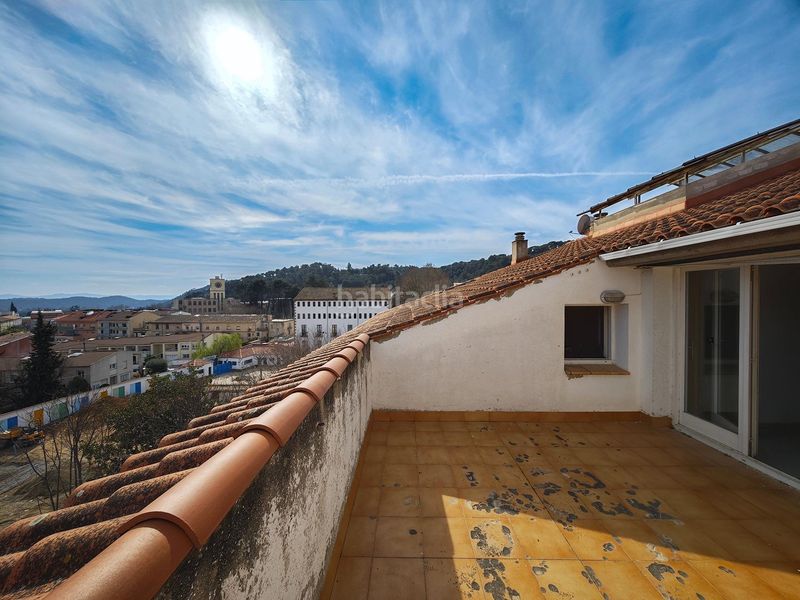 Foto ffcd0c4c-2f2e-412e-b86c-707df8e43450. Dúplex espectacular duplex al passeig en Capellades