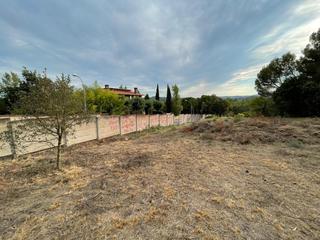 Terreny residencial  Carrer del baix llobregat. Fantastic terreny a sant jaume de sesoliveres de 1000m