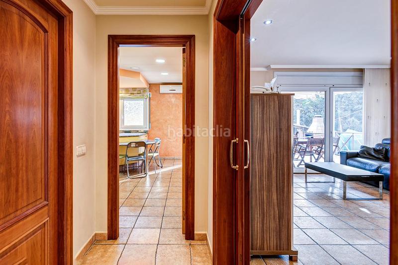 Foto 0d7daa76-9d8a-4952-bf85-079a6d1b2e71. Chalet con riscaldamento parcheggio piscina in Sesoliveres-Pla de la Massa Igualada