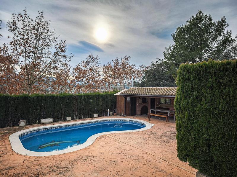 Foto 3f8eb36c-fa59-4949-8a2e-ebd7368aba9b. Chalet con riscaldamento parcheggio piscina in Sesoliveres-Pla de la Massa Igualada