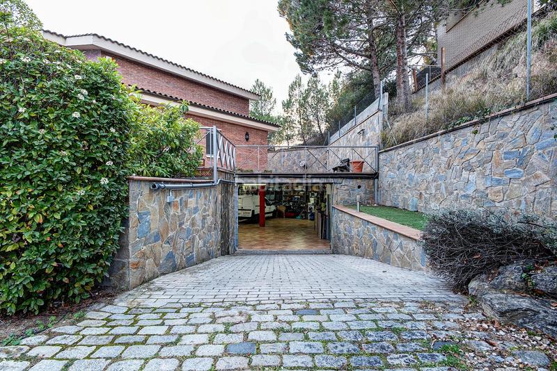 Foto 91944fe8-fa4c-41b4-98da-cb2f94e641e4. Chalet con riscaldamento parcheggio piscina in Sesoliveres-Pla de la Massa Igualada