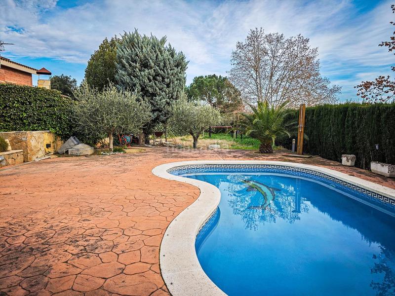 Foto cf24c430-1e9e-47ae-968a-6709fa4882a9. Chalet con riscaldamento parcheggio piscina in Sesoliveres-Pla de la Massa Igualada