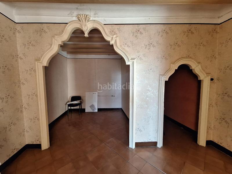 Foto 18af206e-3a71-4fe1-9ce3-543cb28fa6dc. Casa  en venta a al casc antic en Calaf