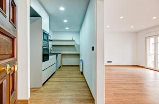 Zweistöckige Wohnung in Poble Sec. Dúplex reformat a estrenar al poble sec digualada amb terrassa i