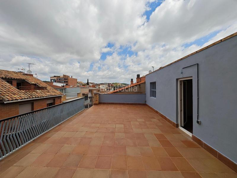 Foto 04831414-a086-48ff-a0b3-5b06f71cead0. Dúplex amb calefacció a Poble Sec Igualada