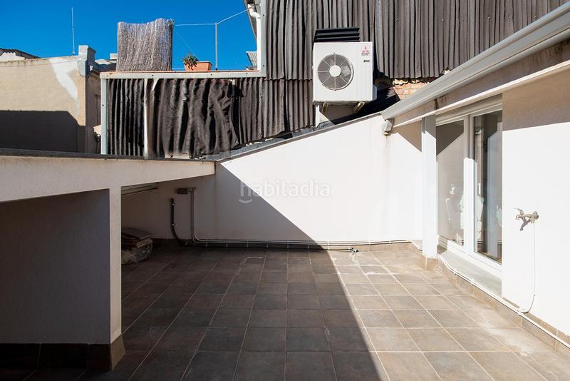 Foto 274b7169-83dd-41d0-9318-33bce1f3e424. Duplex with heating parking in Centre Igualada