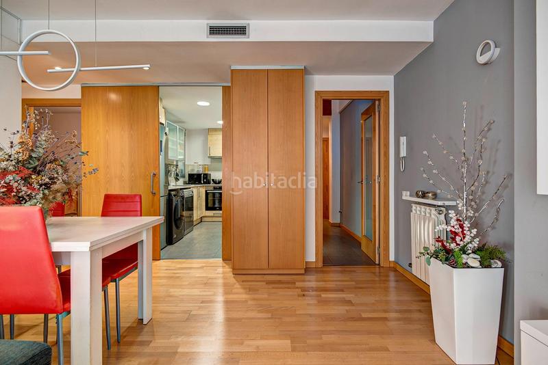 Foto 35a689a8-f520-45bf-9025-b5ccc63ee9c3. Duplex with heating parking in Centre Igualada