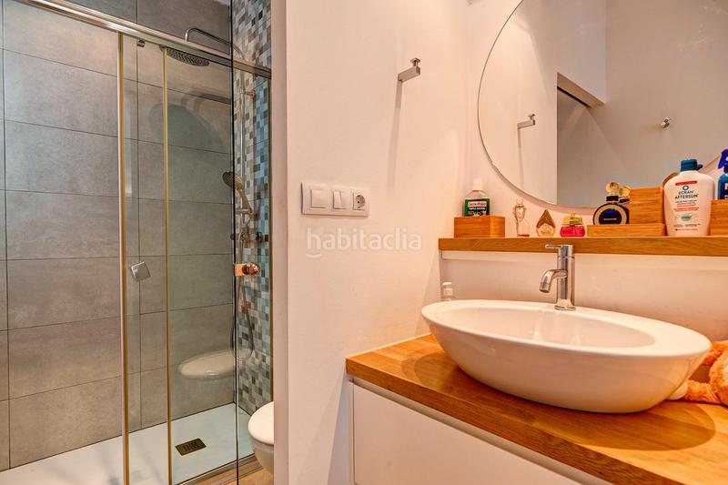 Foto 727f6768-367d-41f6-b5fe-33e199391344. Duplex with heating parking in Centre Igualada