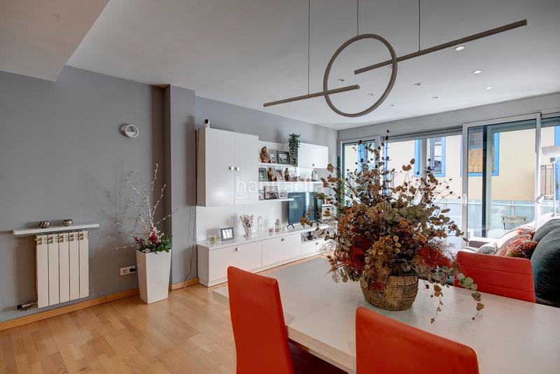 Foto 7cc14de1-81df-4a12-8296-ff2f76988991. Duplex with heating parking in Centre Igualada