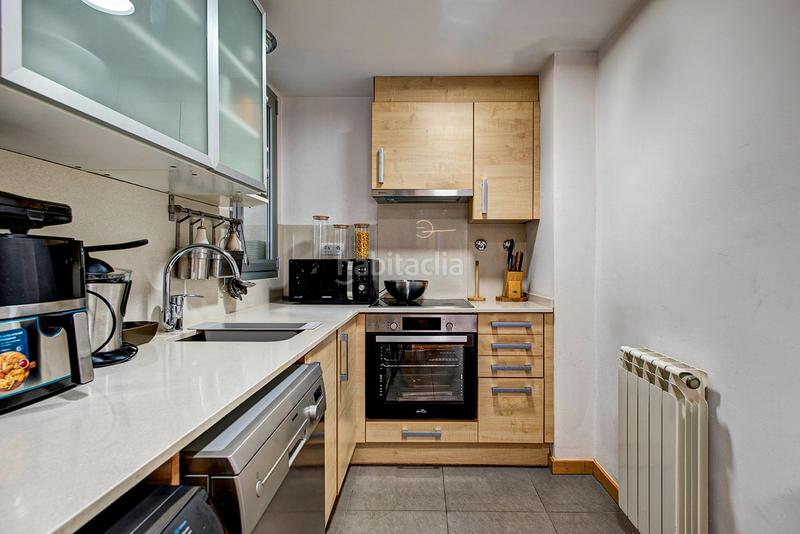 Foto 7d30b29e-8fa7-4cc1-8d17-6f04112d2344. Duplex with heating parking in Centre Igualada