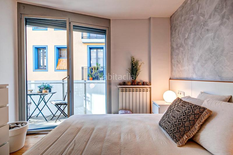 Foto f86b6c70-fe1c-49a9-9e24-cfb78a85df65. Duplex with heating parking in Centre Igualada