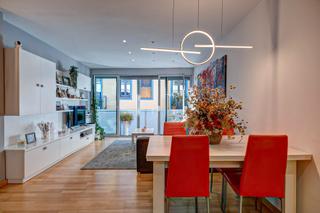 Dplex a Centre. Dplex amb estil i terrassa privada al cor digualada