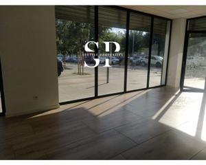 Lloguer Local Comercial a Casagemes. Local en alquiler en canyado, badalona