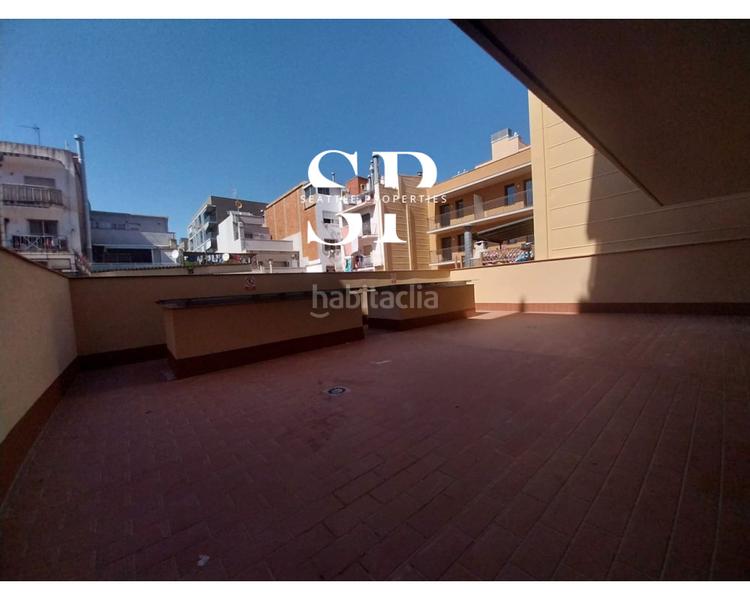Foto 7726a986-2cdb-4229-87ff-093ddd44650e. Alquiler local comercial local en alquiler en el Bon Pastor, en Barcelona