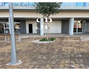 Lloguer Local Comercial a Port. Local en alquiler en port, badalona