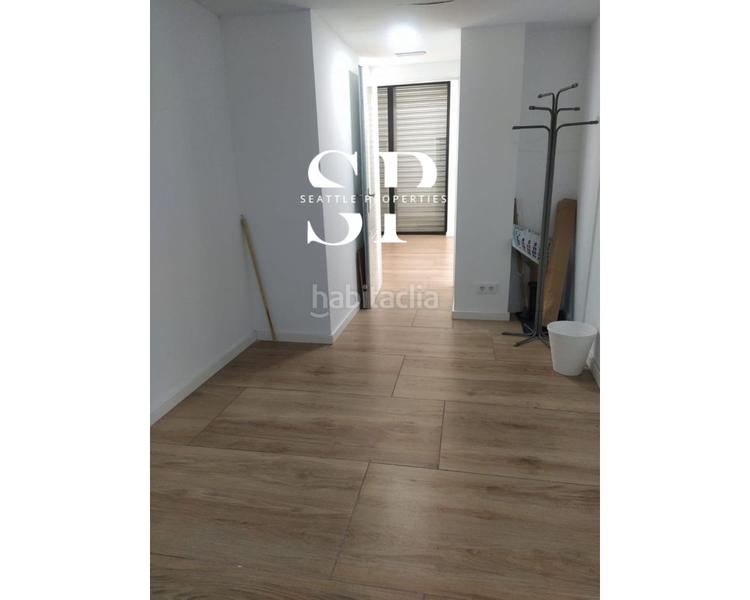 Foto 9573cf0c-34b1-482c-ac58-c62698d240bb. Alquiler local comercial local en alquiler en canyado, en Badalona