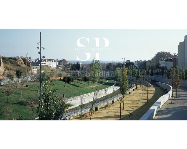 Foto db03a097-3831-4e8f-9aec-c15cff716d8a. Alquiler local comercial local en alquiler en canyado, en Badalona