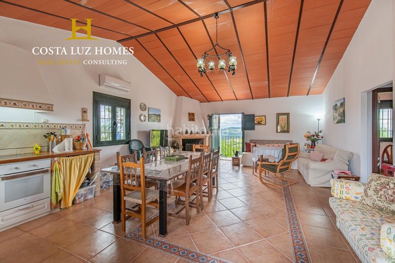 Foto def19840-ed24-4f10-bfea-a97f7f9afff3. Haus mit heizung in Prado del Rey