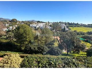 Appartement à Sierra morena 1. Apartamento en estepona este  un refugio mediterráneo