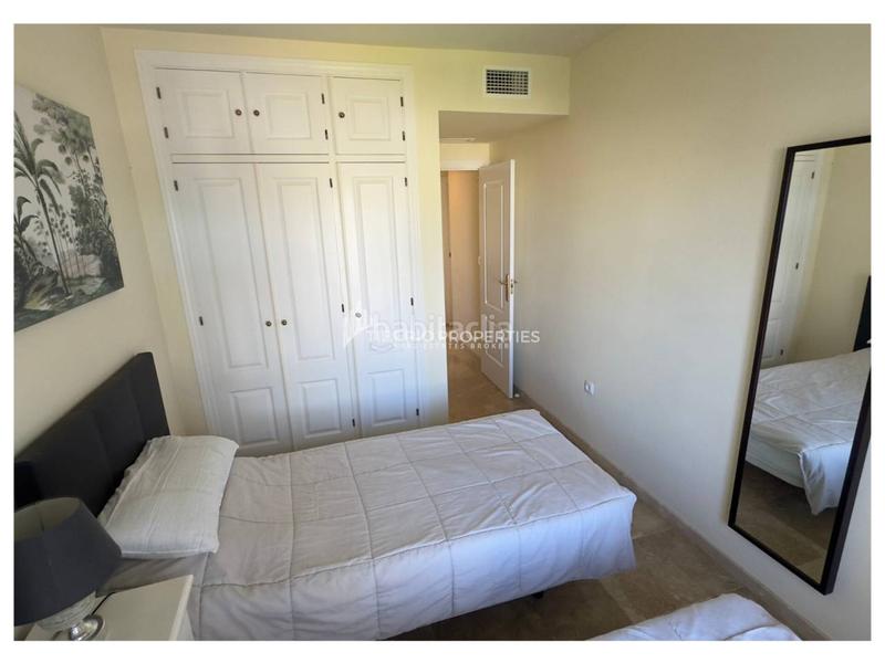 Foto 73d2099b-f153-4c34-8611-664dba066bb5. Flat in granate 1 in El Castillo Manilva