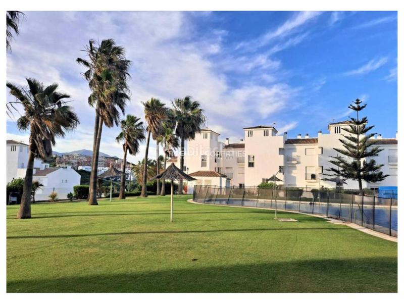 Foto abf9b724-8c07-41b5-af82-5459c1b4182c. Flat in granate 1 in El Castillo Manilva