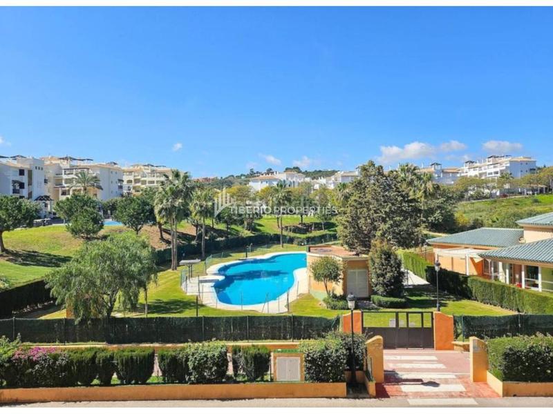 Foto 7b5cdaa3-b828-4f01-a953-e9b8e51414ac. Appartement dans paz 1 dans San Luis de Sabinillas Manilva