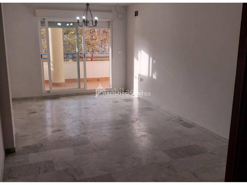 Foto 4cb57252-3a1e-4c7f-8be6-44afa984eb40. Appartement in josé manuel vallés 15 in los jardines de Marbella - la ermita Marbella