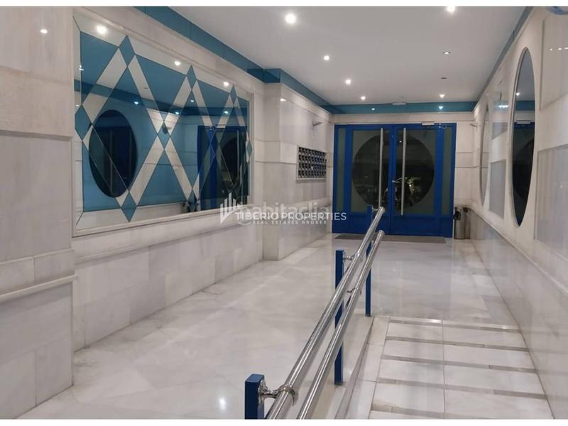 Foto c94eadc1-9464-4dcc-8755-677e032603a7. Appartement in josé manuel vallés 15 in los jardines de Marbella - la ermita Marbella