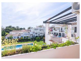 Apartament a Sabinillas 25. Apartamento en venta en el paraísoatalayabenamara