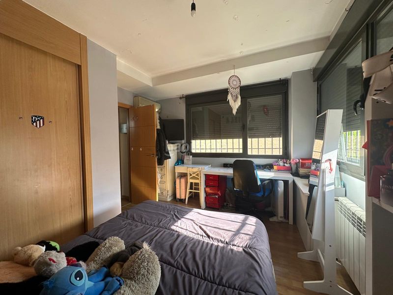 Foto 022e86f4-c564-4e10-b141-140f446501ee. Xalet amb xemeneia calefacció aparcament piscina a Arroyomolinos