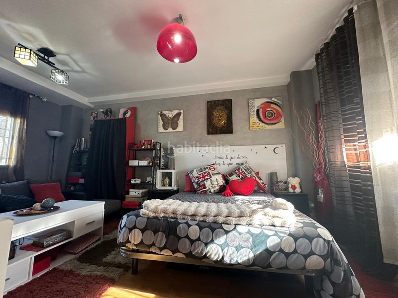 Foto 04757b88-c422-43aa-852d-465a03a64354. Xalet amb xemeneia calefacció aparcament piscina a Arroyomolinos