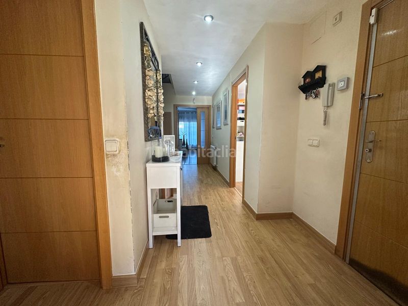 Foto 10d33218-f9a6-4ab9-aab1-7dd14b2a92c0. Xalet amb xemeneia calefacció aparcament piscina a Arroyomolinos