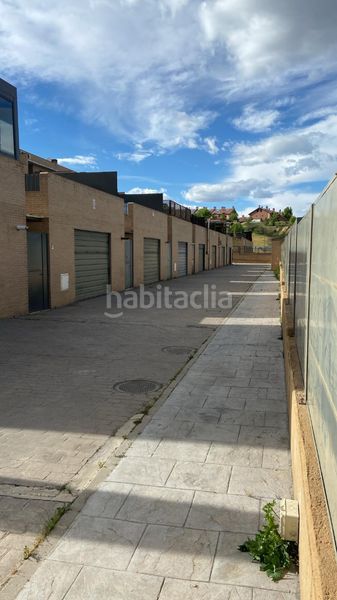 Foto 3106f469-b1a1-4669-9610-e7d0a5334e1c. Xalet amb xemeneia calefacció aparcament piscina a Arroyomolinos