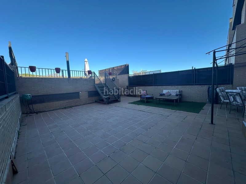 Foto 367d9a83-e8ca-456c-b01f-f5e99c27ecc5. Xalet amb xemeneia calefacció aparcament piscina a Arroyomolinos