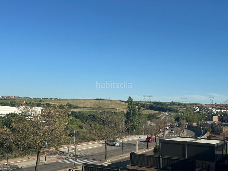 Foto 3c13871d-9260-44ab-941a-44bb83446ea0. Xalet amb xemeneia calefacció aparcament piscina a Arroyomolinos