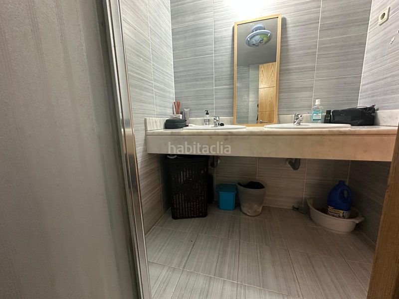 Foto 5d0abbbf-c067-4dbe-b8e8-a4a61feaa292. Xalet amb xemeneia calefacció aparcament piscina a Arroyomolinos