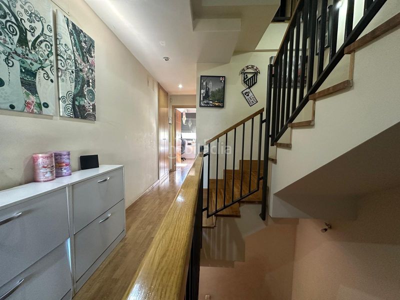 Foto 71b2ca93-cfdd-427e-a623-1dbf13e4ce2c. Xalet amb xemeneia calefacció aparcament piscina a Arroyomolinos