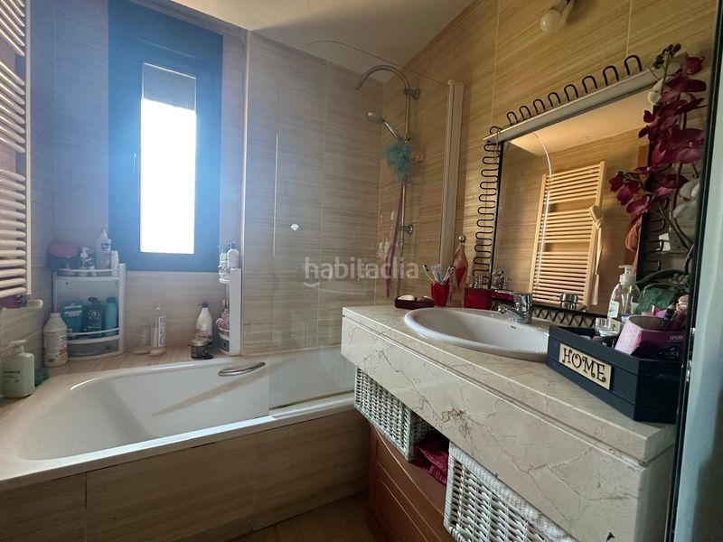 Foto 9e1129af-ec87-4e15-a730-7af969f2f059. Xalet amb xemeneia calefacció aparcament piscina a Arroyomolinos