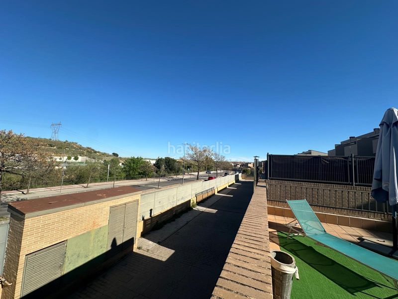 Foto ec5e4900-2041-4a10-afae-779f15f6558e. Xalet amb xemeneia calefacció aparcament piscina a Arroyomolinos