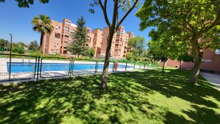 Rent Flat in Parque Coimbra. Piso en alquiler parque coimbra disponible para entrar el 1 juli