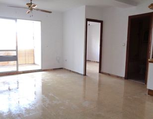 Appartement à Pueblo. Potencial en el centro de calpe: vivienda a 650m playa arenal-bo