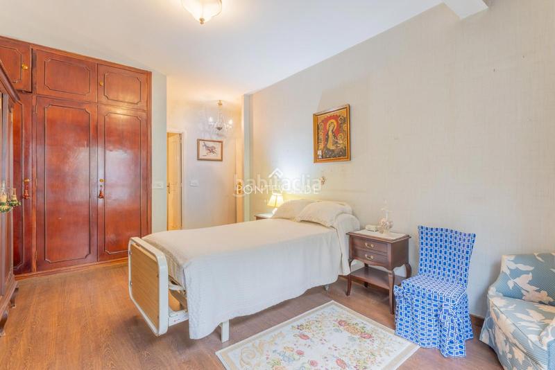 Foto 7211f8e3-43d2-443d-a22c-6a8dd1f30f04. Flat with heating parking in Zona de Plaza de Barcelos Pontevedra