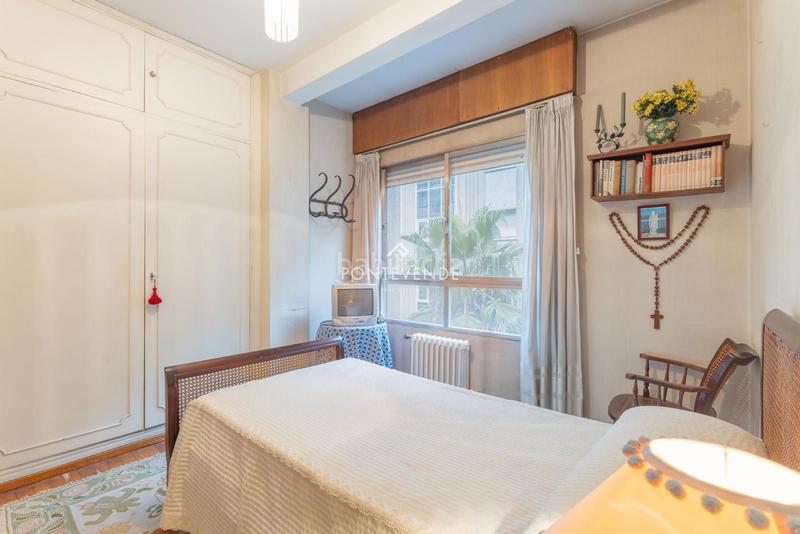 Foto cf52ba65-9955-405a-81a0-dd2336b6d35a. Flat with heating parking in Zona de Plaza de Barcelos Pontevedra