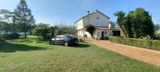 Chalet  N/a. Chalet en venta en valga, vilagarcía.