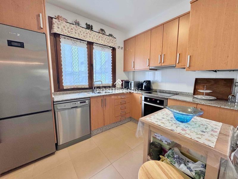 Foto 37bfd5da-deaf-4457-b56b-06e47095e301. Semi detached house with heating parking pool in Sanxenxo pueblo Sanxenxo